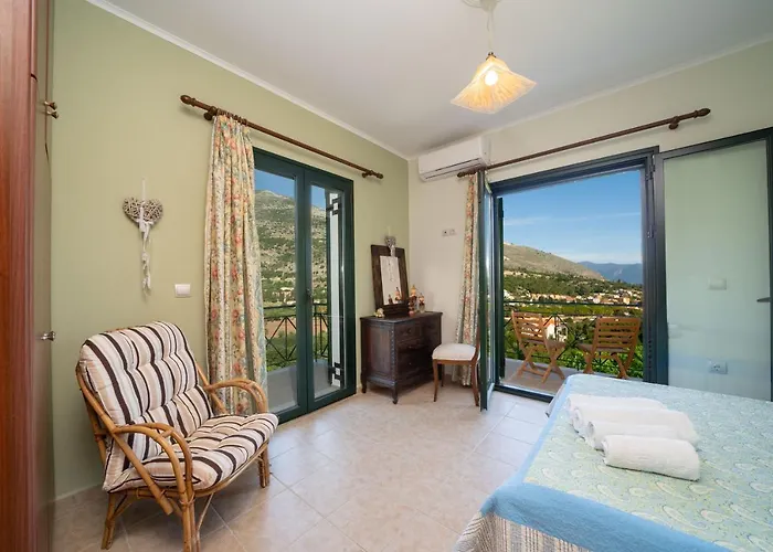 Hara Feriehus Agia Efimia