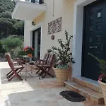 Hara Holiday home